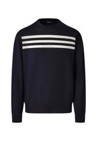 Maglione blu navy a collo rotondo e maniche lunghe, dotato di tre strisce bianche orizzontali attraverso il petto. Texture morbida.