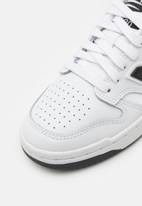 New Balance 480 - Tenisice - black