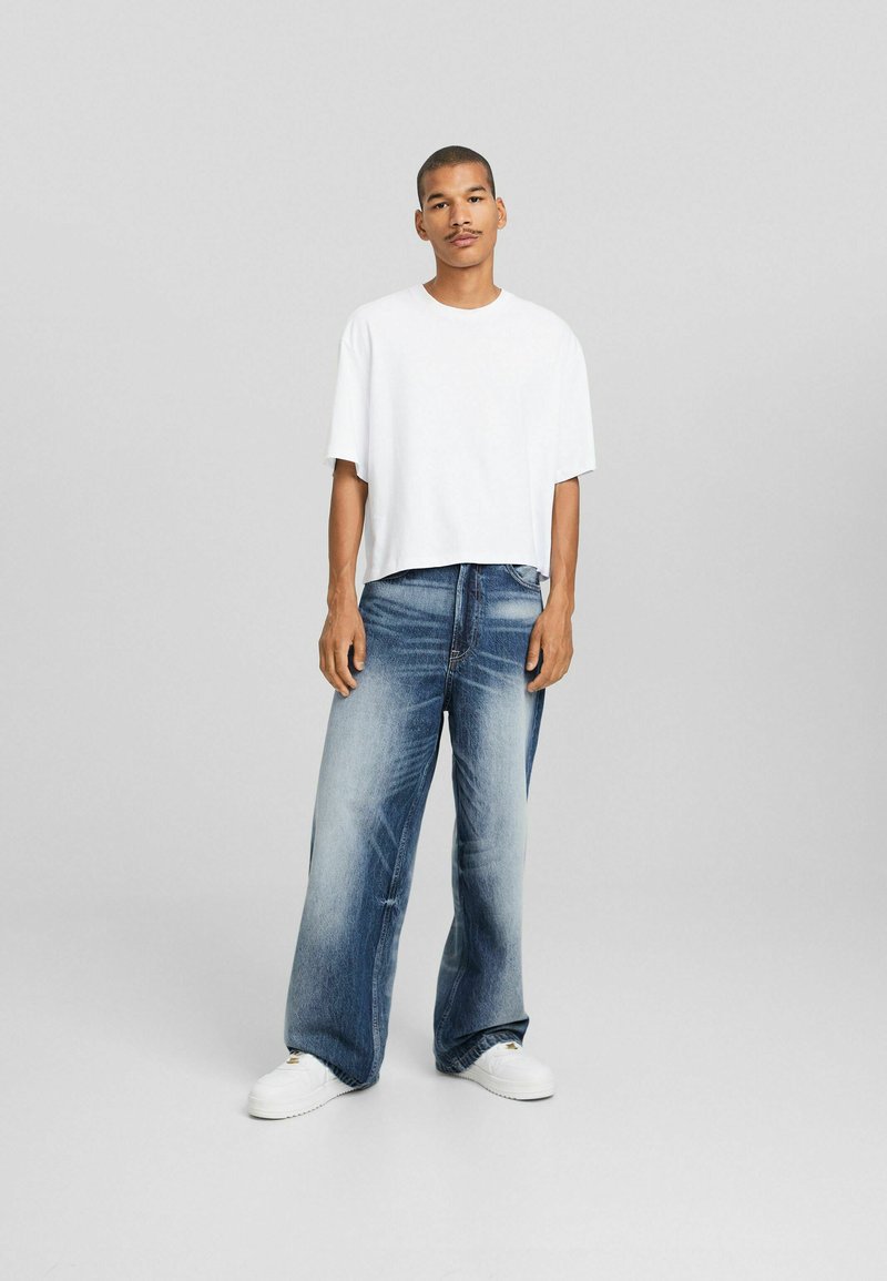Bershka Flared Jeans lichtblauw Bershka Flared Jeans lichtblauw
