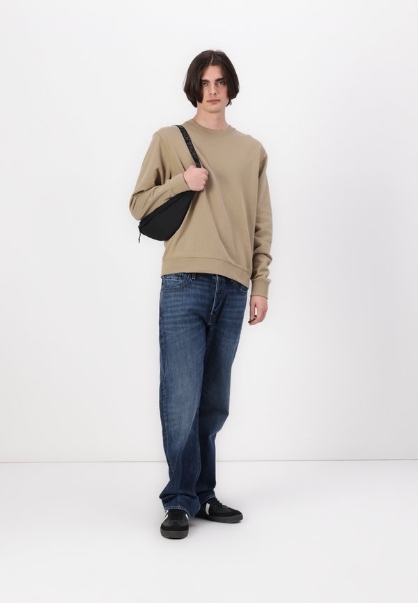 JJECHARGE CREW NECK - Sweatshirt - coriander2