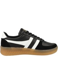 Sneaker bianco e nero con tomaia in pelle liscia e camoscio, caratterizzata da due strisce bianche, una suola in gomma e dettagli cuciti.
