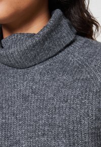 JDY Strickpullover - mottled dark grey