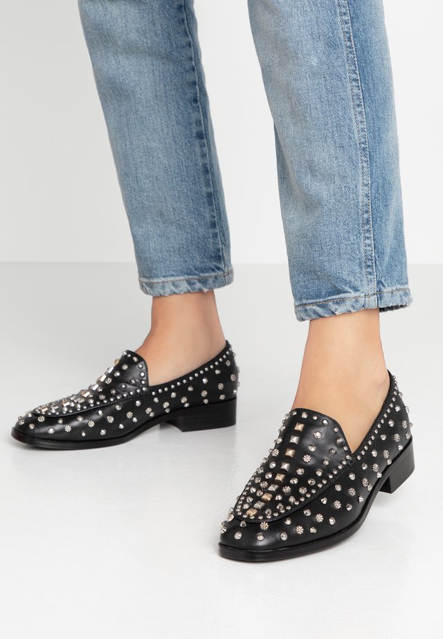 Mocassins - black