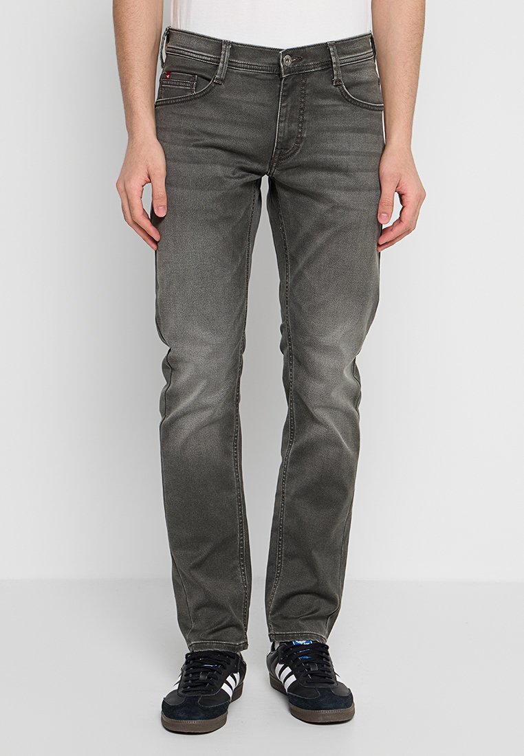Vaqueros slim fit