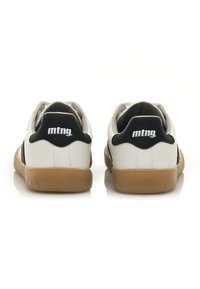 mtng Baskets basses - blanco