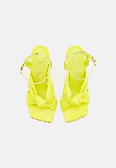 Stuart Weitzman PLAYA ANKLE STRAP KNOT  - Sandales à talons hauts - pistachio