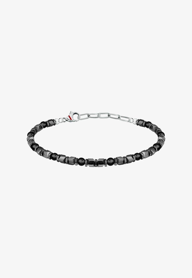 Bracciale in perline nere e grigie con motivi geometrici, accenti metallici e una catena argentata con chiusura a gancio.