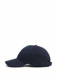 Cappellino da baseball in cotone blu navy con visiera curvata, design a sei pannelli, occhielli per la ventilazione e una fascetta regolabile sul retro.