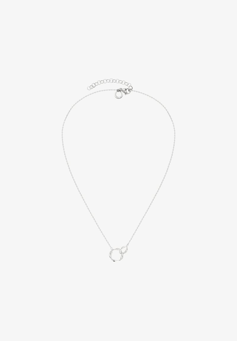 Sølv halskæde med to sammenflettede cirkler i midten, en delikat kæde og en justerbar lås bagpå.