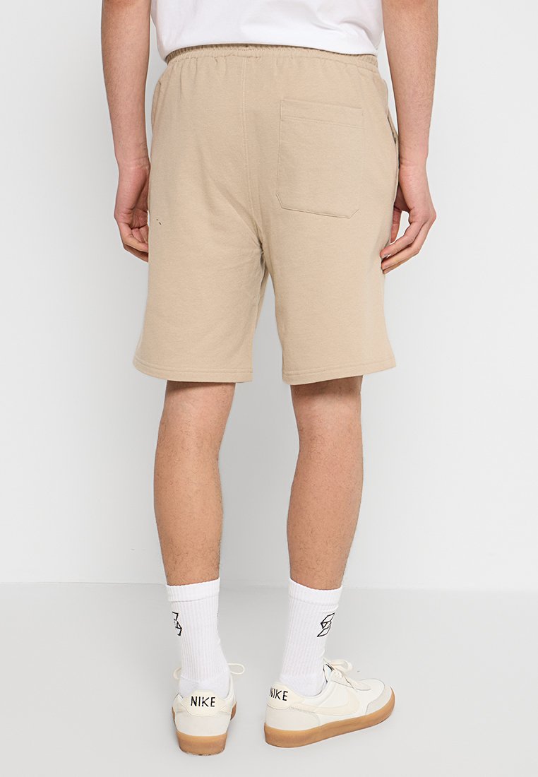 Kurze Sporthose