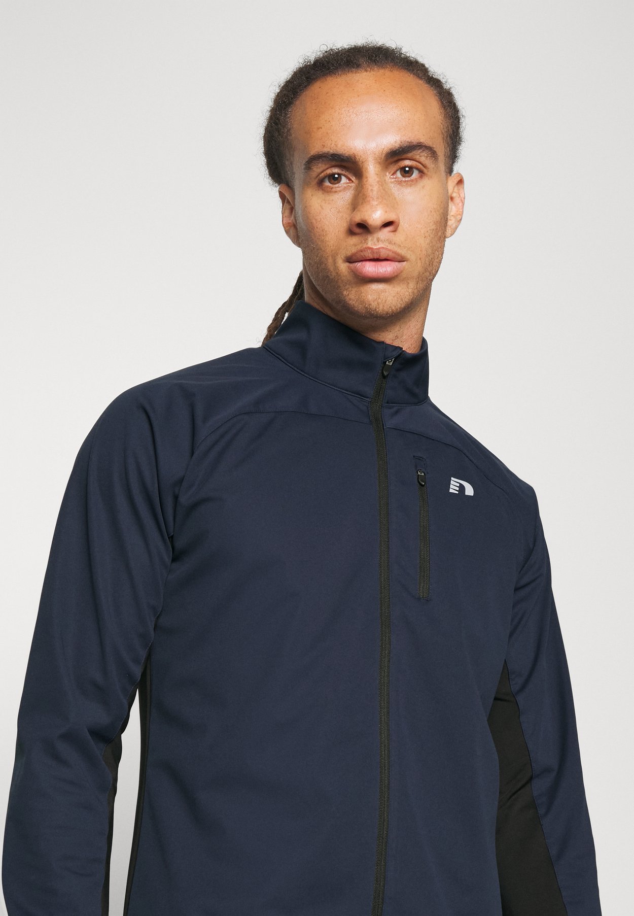 MEN CORE CROSS JACKET