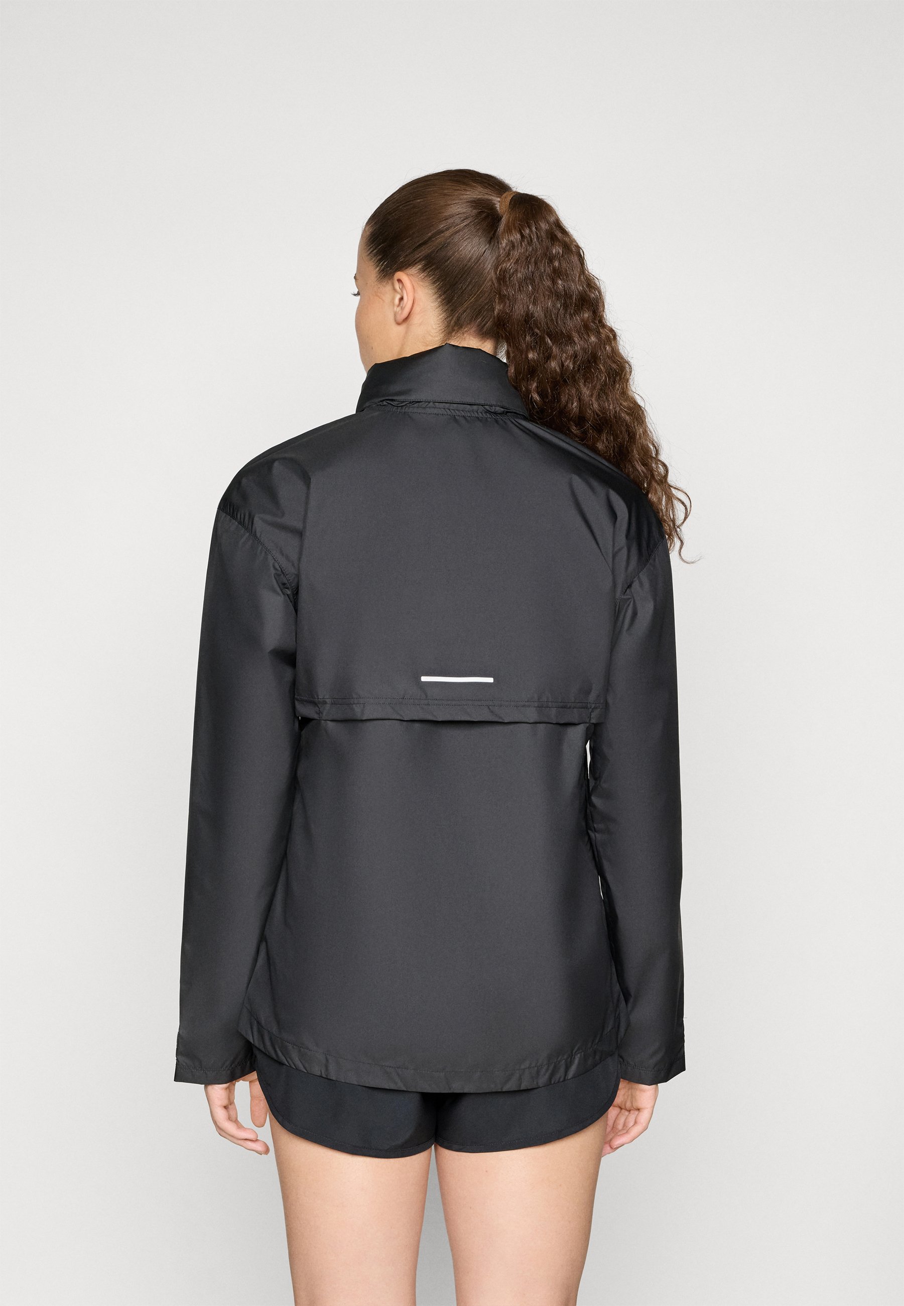 Nike Performance FAST REPEL - Jachetă sport - black/reflective