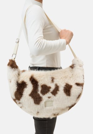 Seidenfelt, SEIDENFELT BAGS COW WHITE & BROWN NORRLIDA HALFMOON - Handbag - cow white  brown