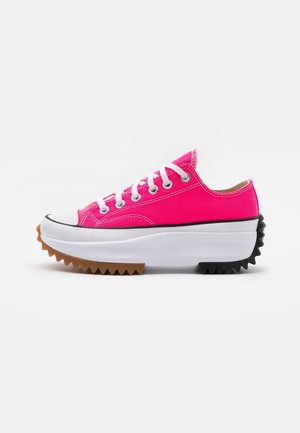 Sneakers - pink