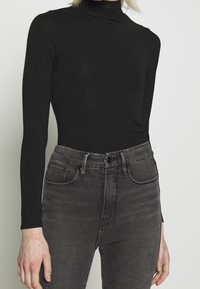 Good American Long sleeved top - black