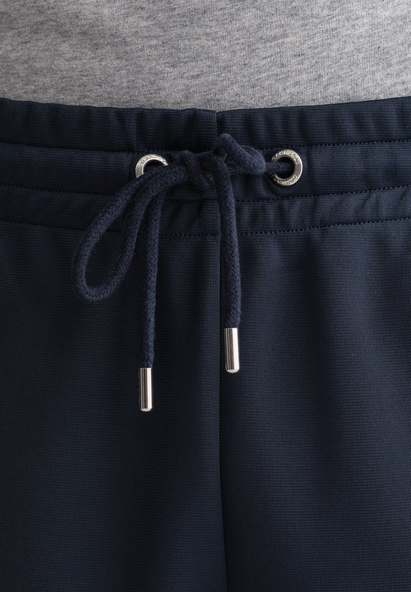 Herren Trainingsanzüge | GANT TIGER Jogginghose evening blue/dunkelblau - NR69057 Herren Trainingsanzüge | GANT TIGER Jogginghose evening blue/dunkelblau - NR69057