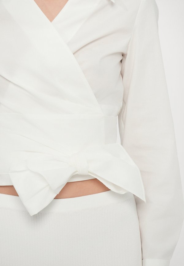 PERFECT WRAP  - Blouse2