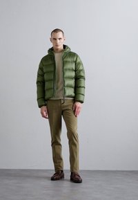ASPESI BUDD - Puhovka - verdone/dark green