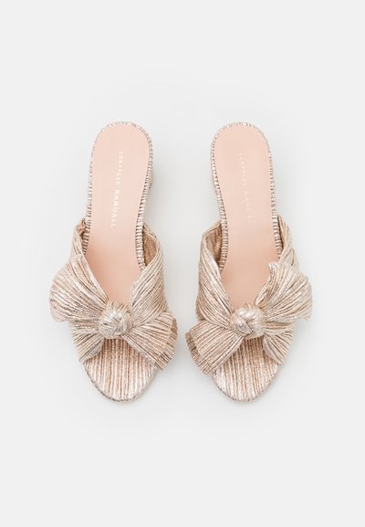Loeffler Randall EMILIA PLEATED KNOT MULE - Sandaler - champagne