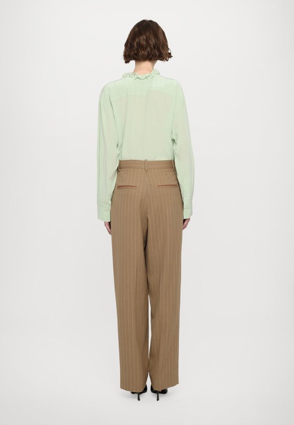 STRUCTURED POCKET  - Trousers - sandstorm2