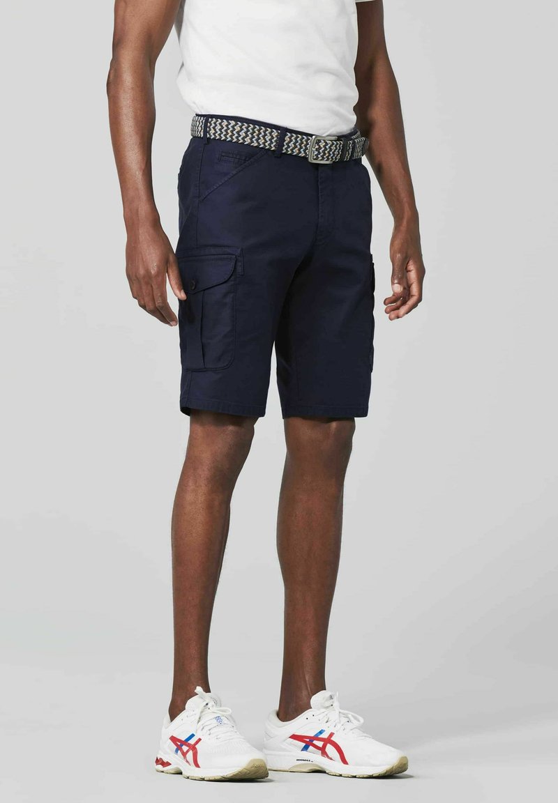 Meyer CARGOBERMUDA BORLANDO Shorts dunkelblau/dark blue Zalando.de