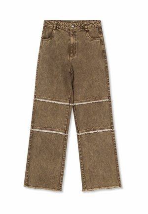 Brown denim pants with wide legs, featuring frayed hems and double seams across the knee, providing a layered appearance.
