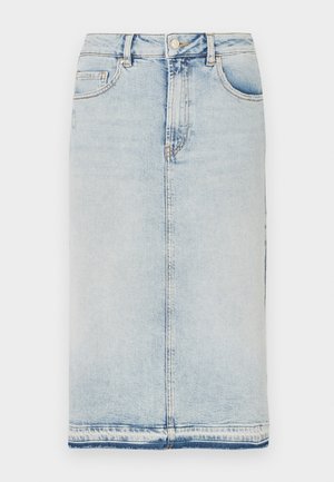 Denim midi skirt in light blue, featuring five pockets, a straight cut, and finished with a raw hem. Classic metal button and zip closure.
