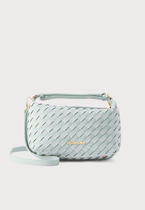 Tkan torbica iz svetlo modrega usnja pravokotne oblike, z zlatimi kovinskimi poudarki in odstranljivim trakom za vsestranske možnosti nošenja.