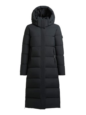Abrigo largo acolchado negro con capucha, que cuenta con un cierre frontal de cremallera, dos bolsillos laterales y una textura acolchada.