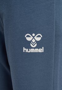 Hummel ON  - Jogginghose - bering sea