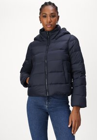 Tommy Hilfiger CASUAL JACKET - Talvejope - desert sky