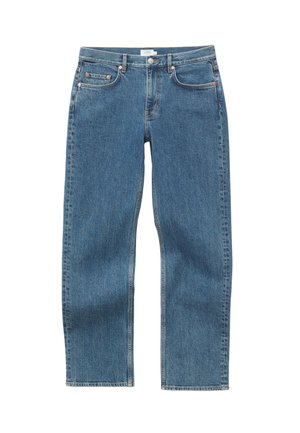 Jean en denim bleu avec une coupe droite, fermeture par bouton et zip à l'avant, et cinq poches dont une poche à monnaie.