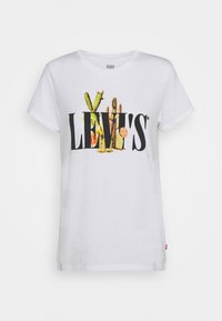 Biała bawełniana koszulka z krótkim rękawem z dużym czarnym logo "LEVI'S" z kolorowymi grafikami kaktusów wkomponowanymi w design.