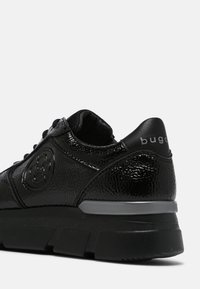 bugatti Sneakers basse - black