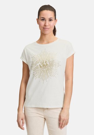 Cream t-shirt made of soft cotton, featuring a metallic gold "Hello Summer" graphic with radiating lines, short rolled sleeves.