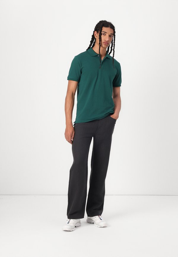 SOLID - Polo shirt - rain forest2