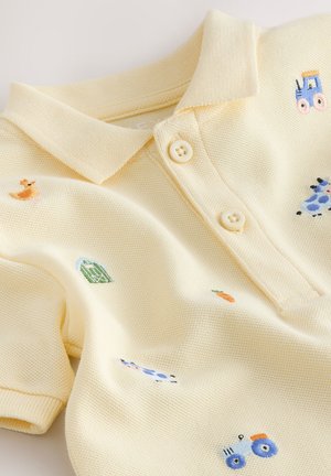 Next, REGULAR FIT - ALL-OVER-EMBROIDERED SHORT SLEEVE  - Polosärk - yellow farm