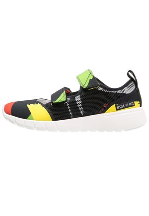 Sneaker low - black