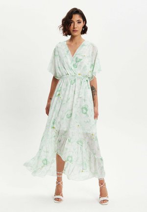 Liquorish EMBROIDERY DETAIL DOUBLE BREASTED   - Maxi dress - multi coloured