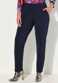 Ulla Popken KONISCHES BEIN BIESE ELASTIKBUND - Housut - navy blue
