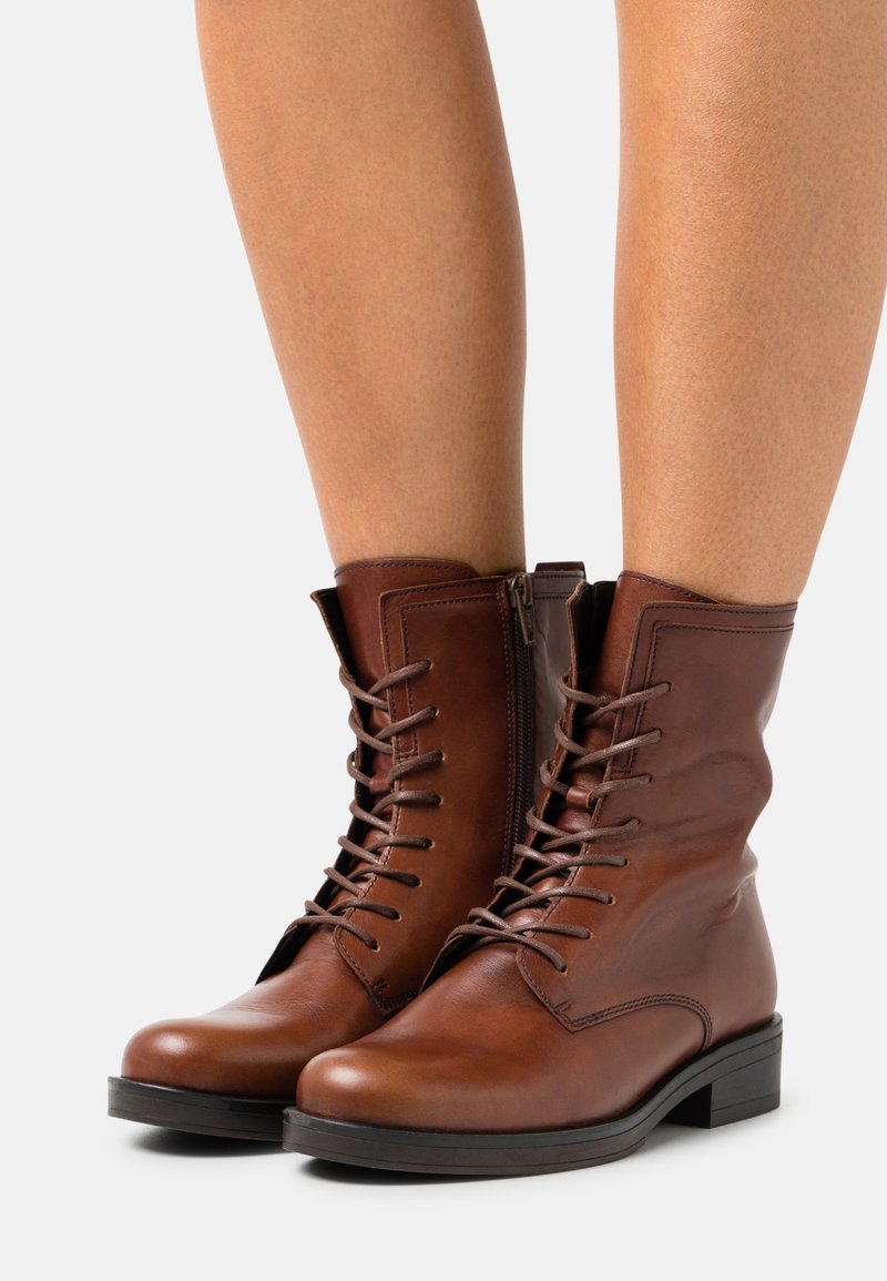 gabor protect lace up boots