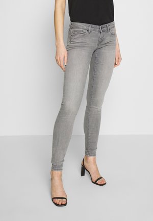 Jeansy Skinny Fit