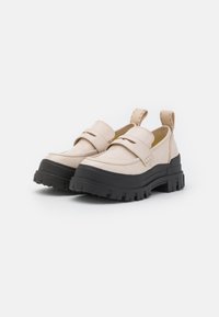Buffalo ASPHA LOAFER - Sapatos sem atacadores - off-white