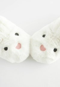 Next - Kapcie