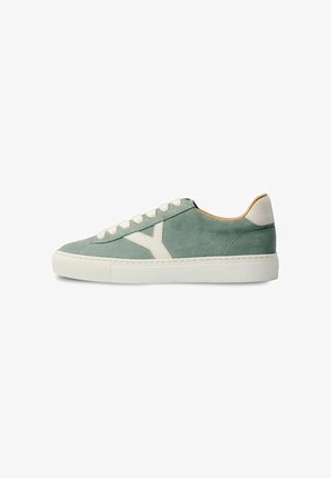 Sneaky Steve, Sneakers - mint