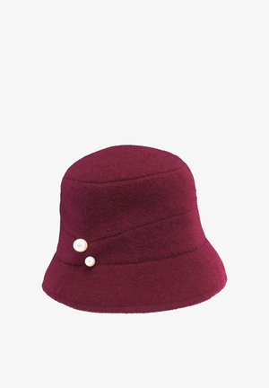 Loevenich, Hat - wine
