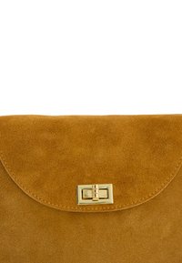VENEZIA BAG - Umhängetasche - camel