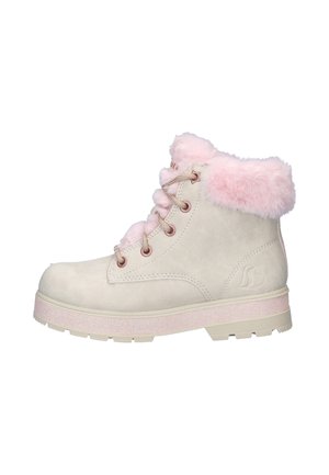 Lichtbeige winterlaars met roze nepbonten voering, roze veters en een lichtroze glinsterende zool, zijaanzicht.