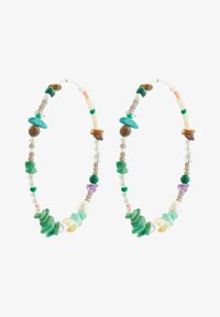 Atlasīts, silver-coloured