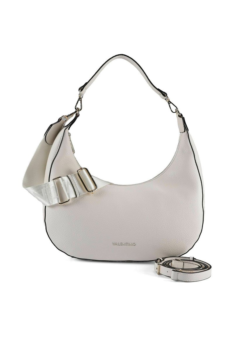 Borsa a tracolla in pelle grigio chiaro con rifiniture nere, dotata di tracolla argento staccabile con fibbie e superficie liscia e strutturata.